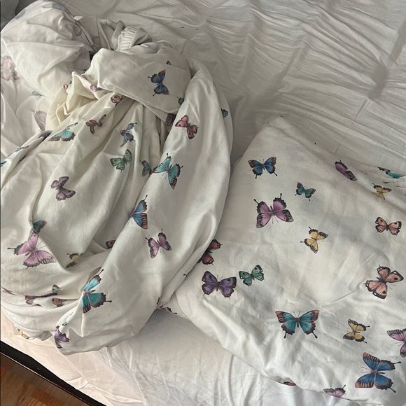 Pottery Barn Kids Butterfly Bedding Sheets - White and Multicolor - Picture 1 of 5